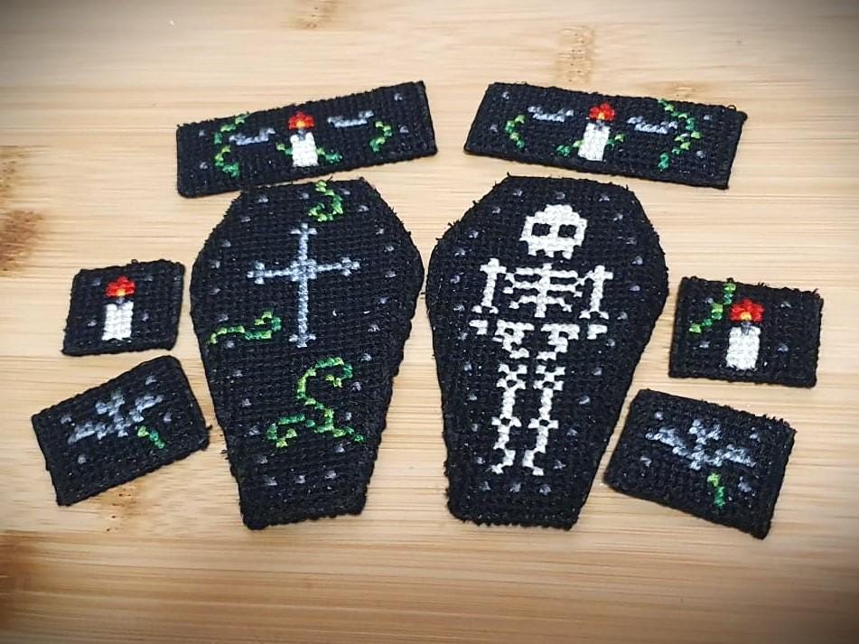 Coffin 3D Cross Stitch Pattern – Gothic Reliquary Box (PDF) - INTERMEDIATE LEVEL