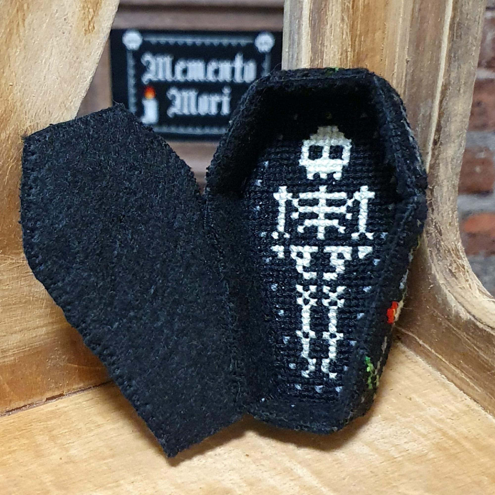 Coffin 3D Cross Stitch Pattern – Gothic Reliquary Box (PDF) - INTERMEDIATE LEVEL